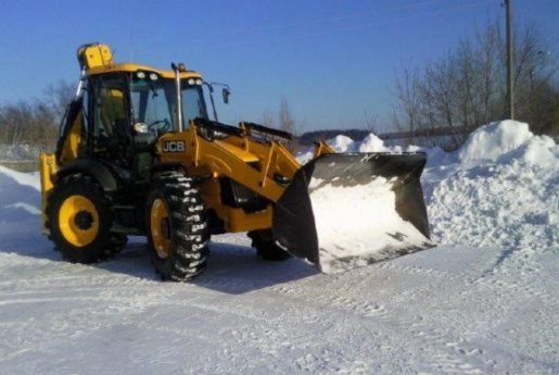 Уборка и вывоз снега спецтехникой стоимость услуг и где заказать - Обнинск